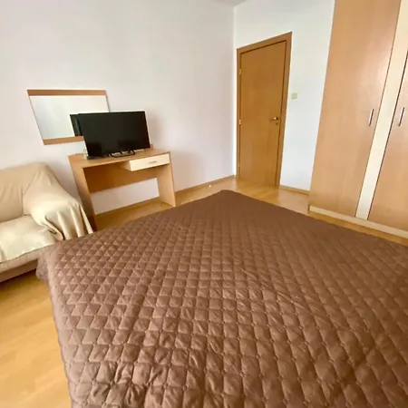 Apartmán Апартаменты На Солнечном Берегу Рядом С Морем Sluneční pobřeží
